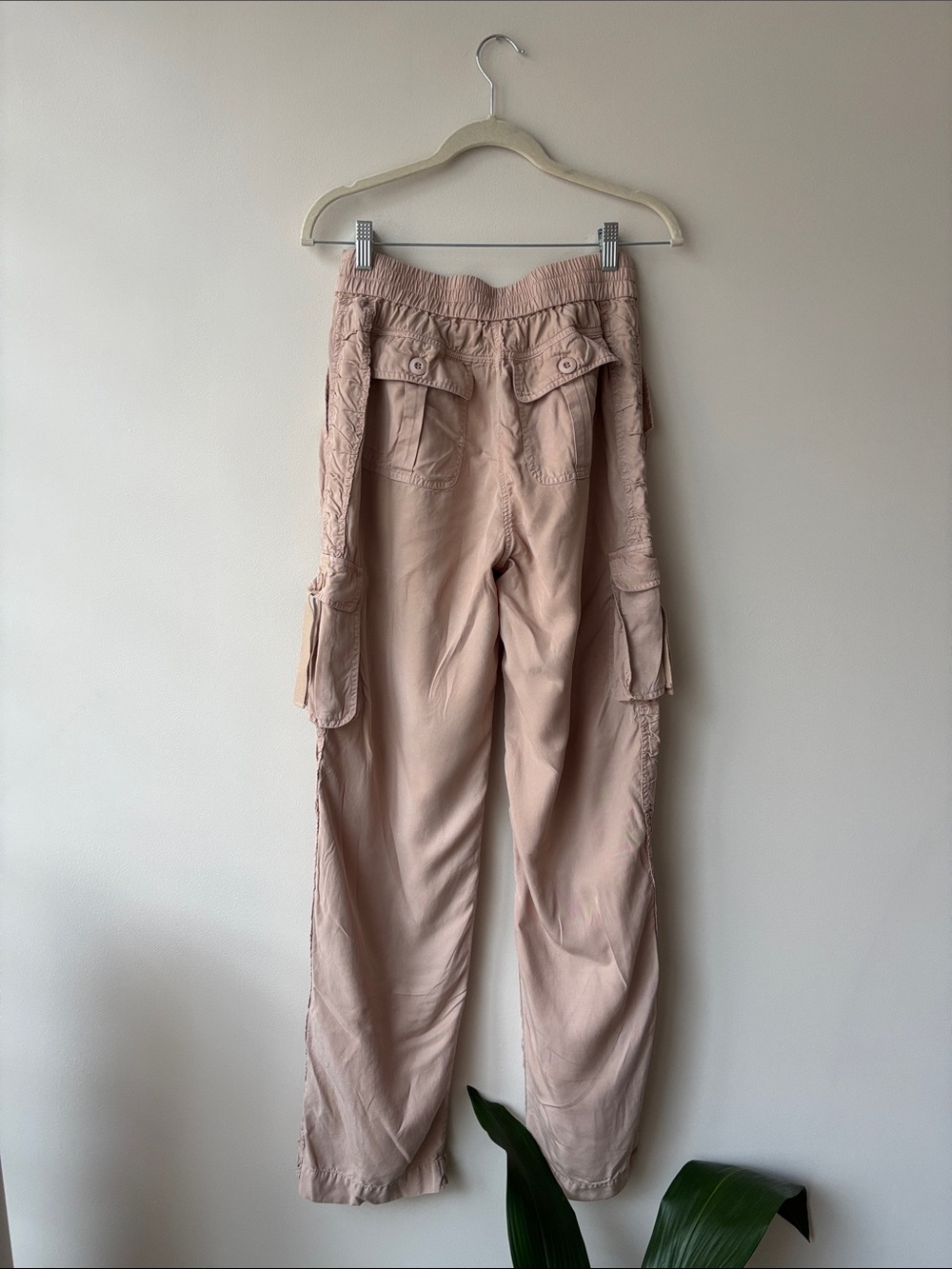Straight-Leg Utility Pants in Beige - Picture 7 of 12